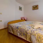 In 39174 Διαμέρισμα *